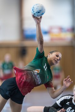 Bild 47 - wBJ HSG Kremperheide/Muensterdorf - HSG Joerl-Doppeleiche Vioel : Ergebnis: 34:23
